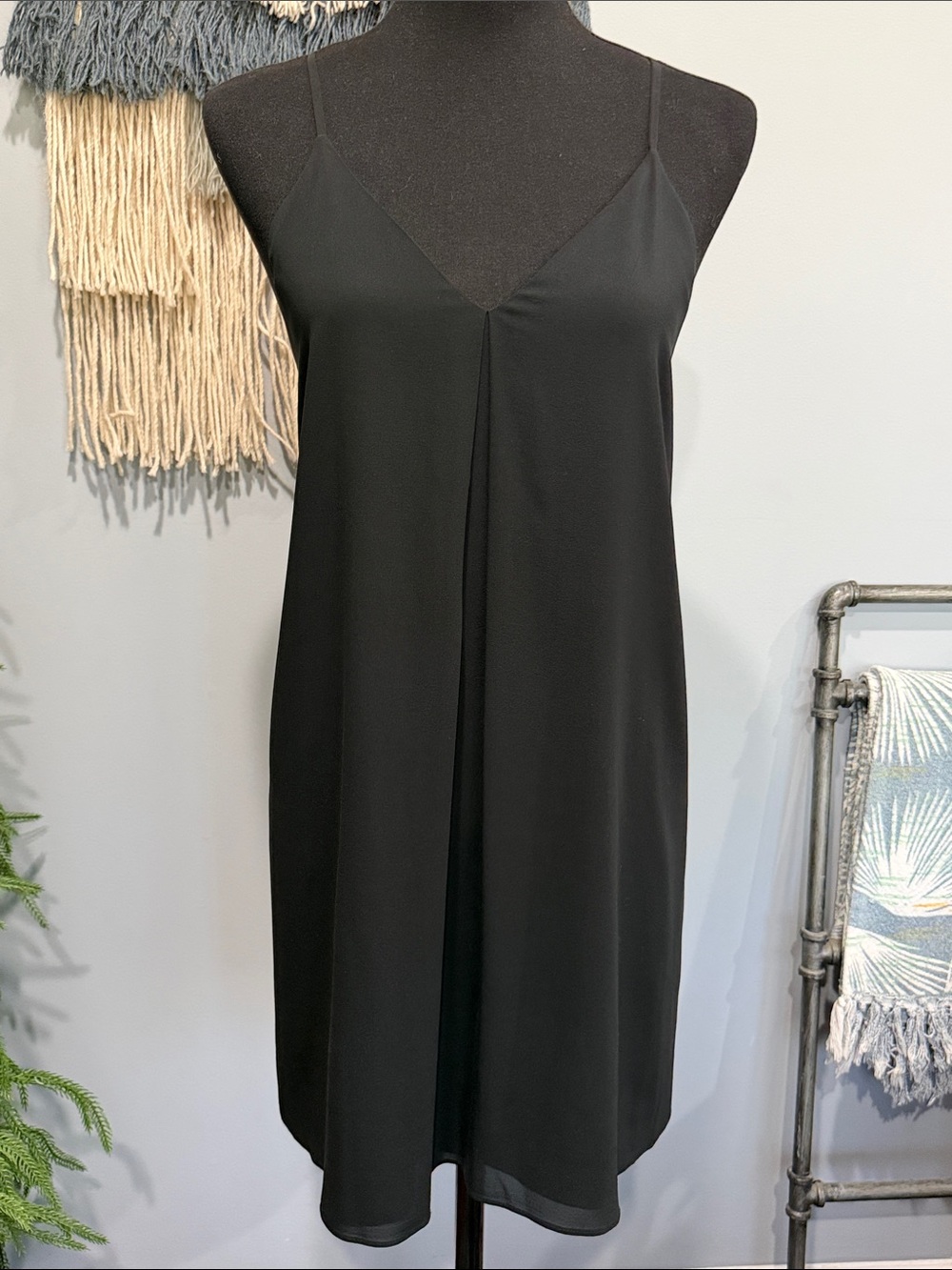 Alice + Olivia Silk Blend Swing Dress Black Sleeveless Racerback Mini Dress SP